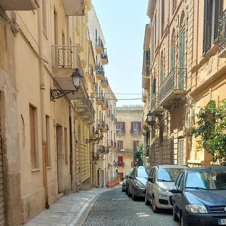 Casa Azzurra Apartment *